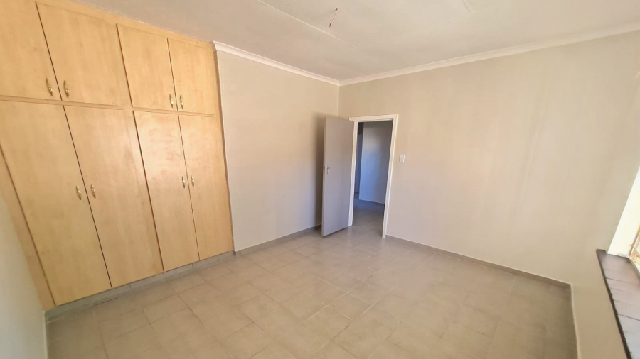 4 Bedroom Property for Sale in Bloemfontein Rural Free State